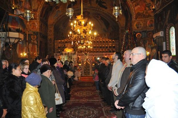 În timpul Sfintei Liturghii